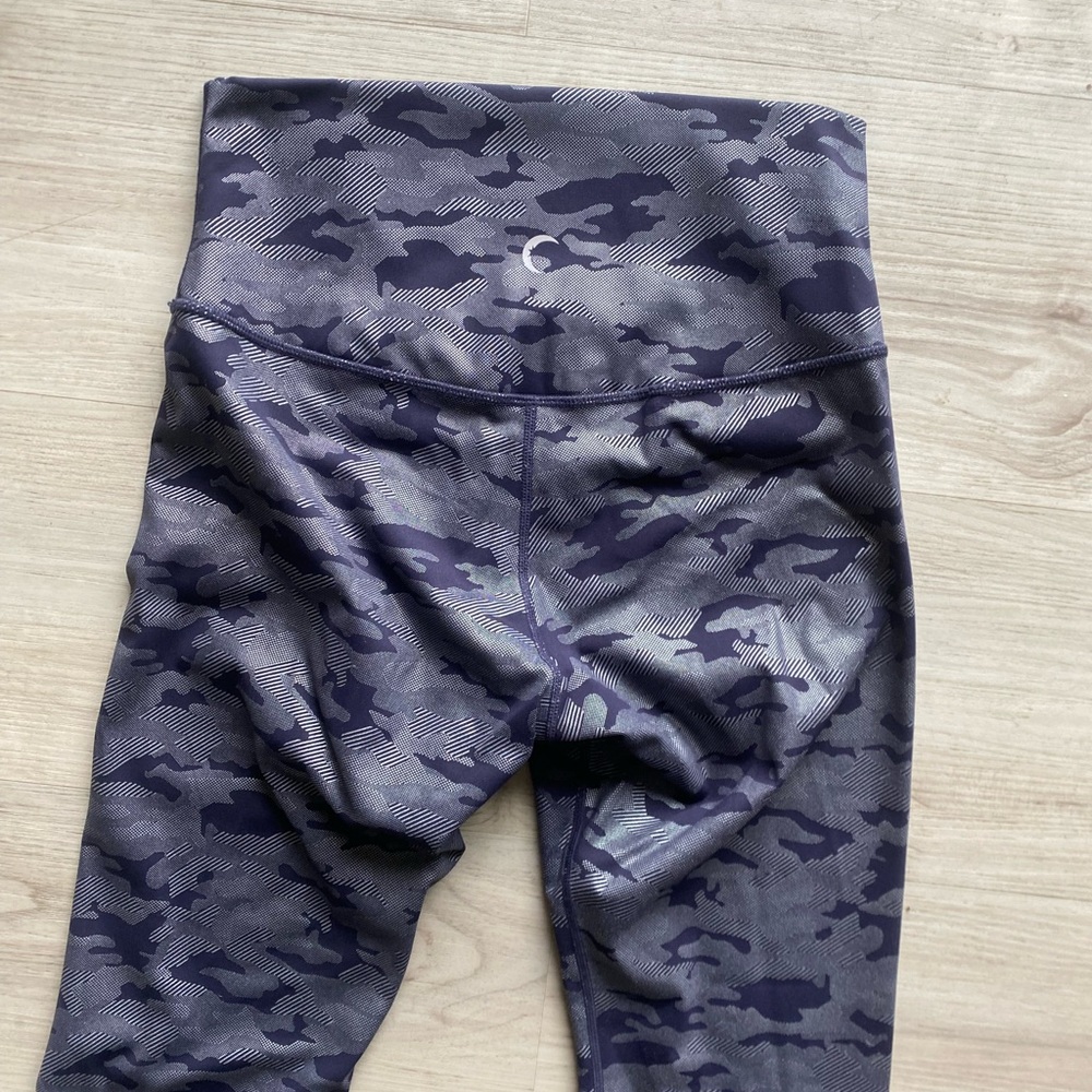 Zyia Camo Supreme High-rise 7/8 Leggings size 6-8 - Picture 6 of 10